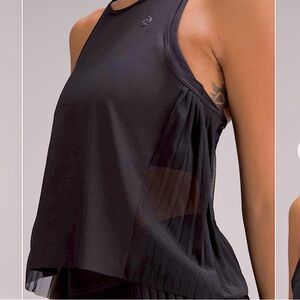 644. Lululemon athletica Side Pleats Tennis Tank Black NWT 8 🖤